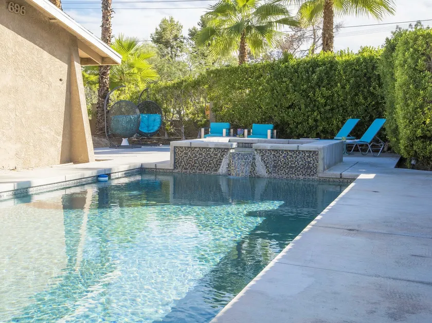 Sunny Palms at Warm Sands - Gå til Palm Canyon Drive! - Image 1