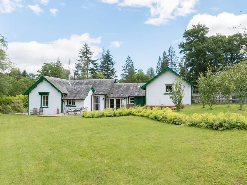 Grace's Cottage - Image 1