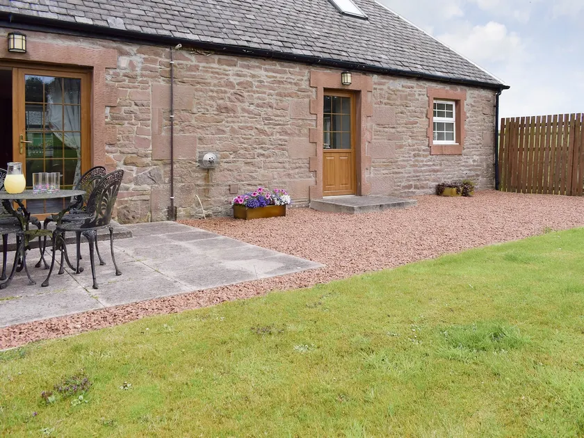 The Stables - UK5532 - Image 1