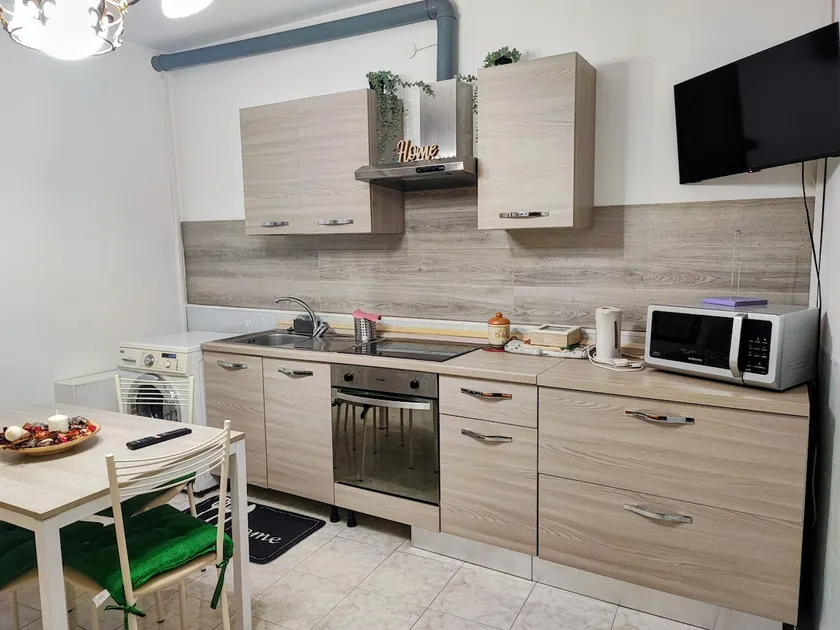 Adamo Venice Apartment - Image 1