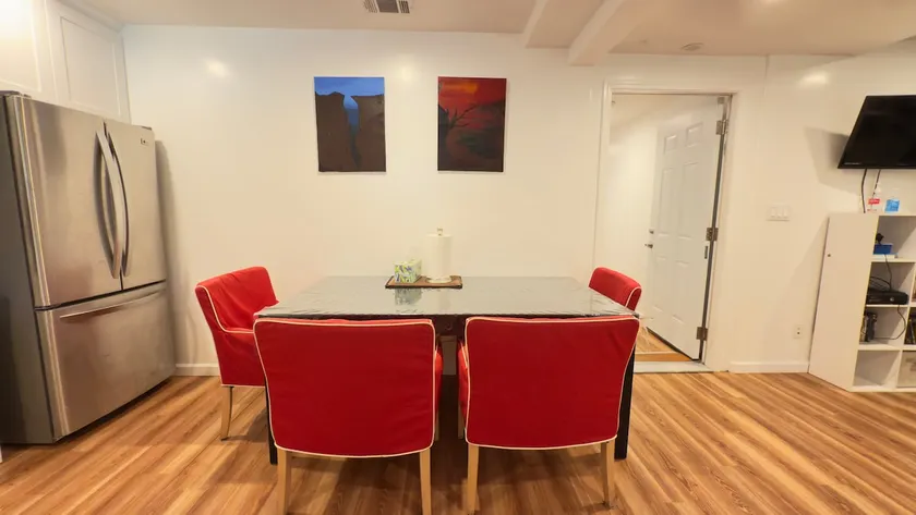 4 Bedroom house-No partying/smoking! - Image 1