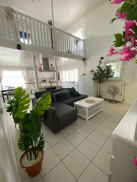 3 bedroom duplex, 2 bathrooms, 131 m2 - Image 1