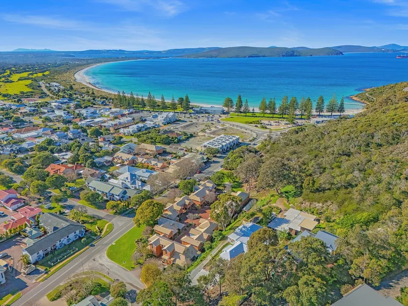 17 Balneaire Beachside 🌊 STROLL TO BEACH & CAFE - Image 1