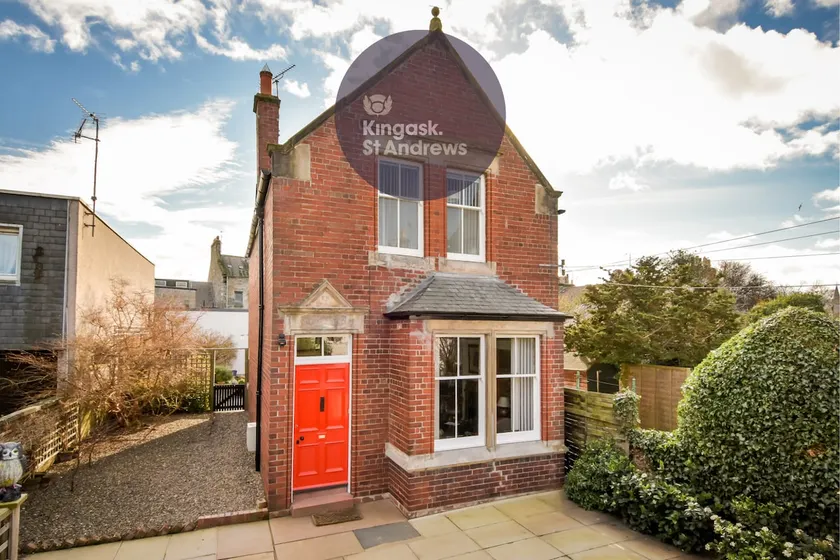 Central Cottage Near Old Course | Sleeps 6 - Image 1