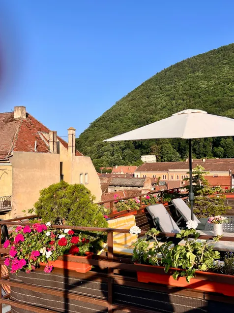 Rooftop Central Apartment- Panoramic view - Image 1
