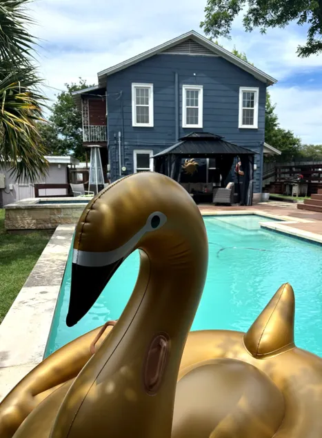 Charming Historic Escape | Pool+Hot Tub Near Waco - Image 1