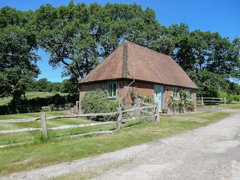 Pickdick Stable - Image 1