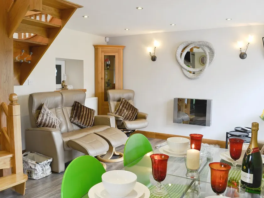 Lily Vale Cottage - Image 1