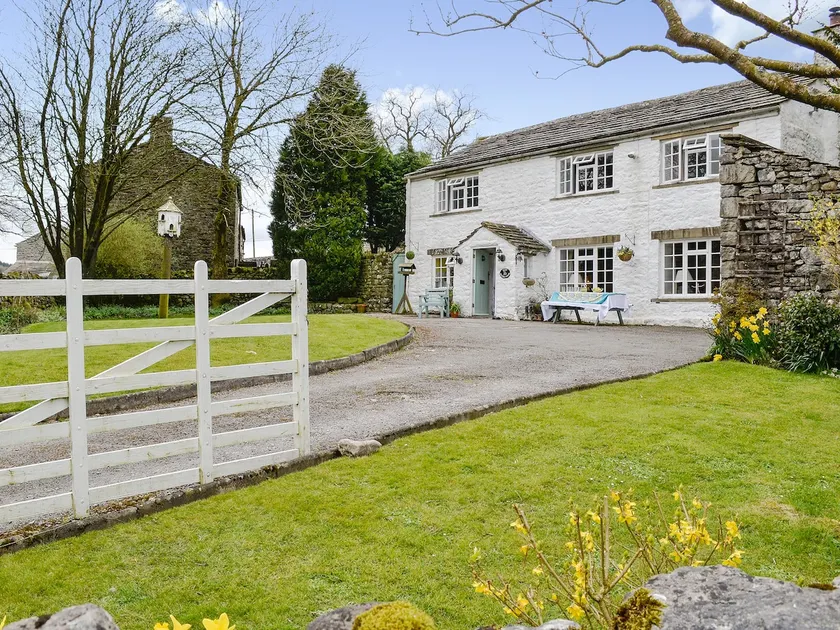 East House Farm - Image 1