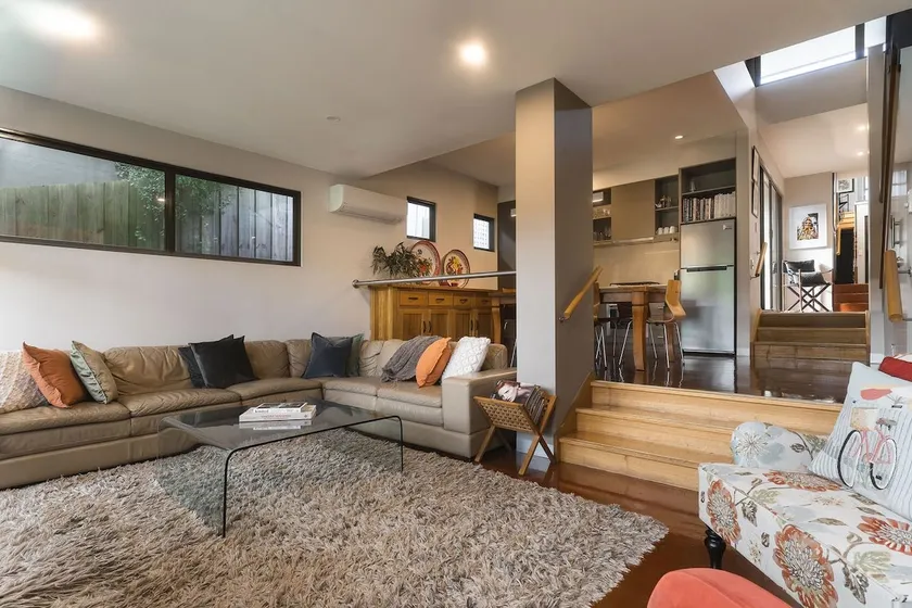 Lake Daylesford Lodge 7 ~ 3 habitaciones / 3 con baño ~ LAKE FRONTAGE ~ Magnificent - Image 1