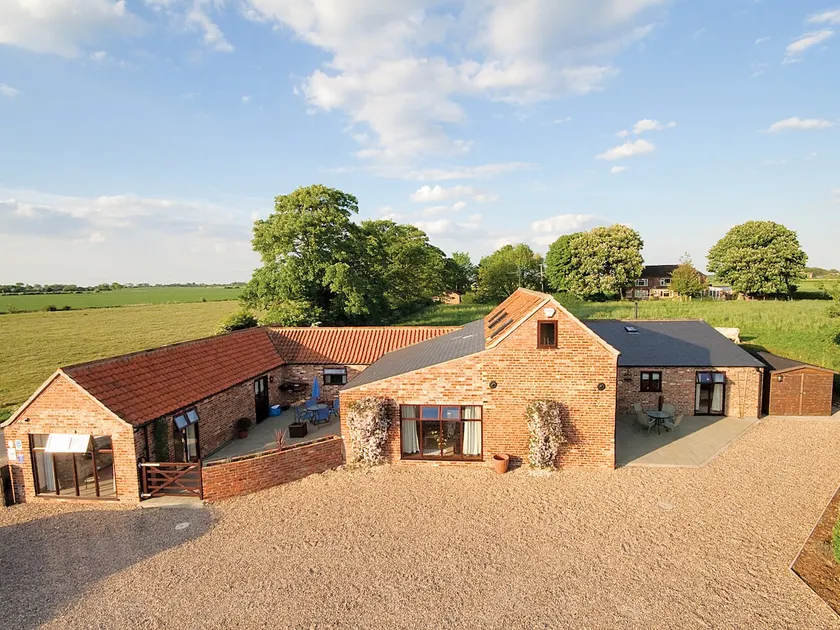 Plough Cottage - Image 1