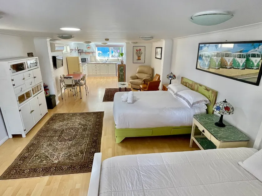 A Self-contained Retro Studio Apartment - Image 1