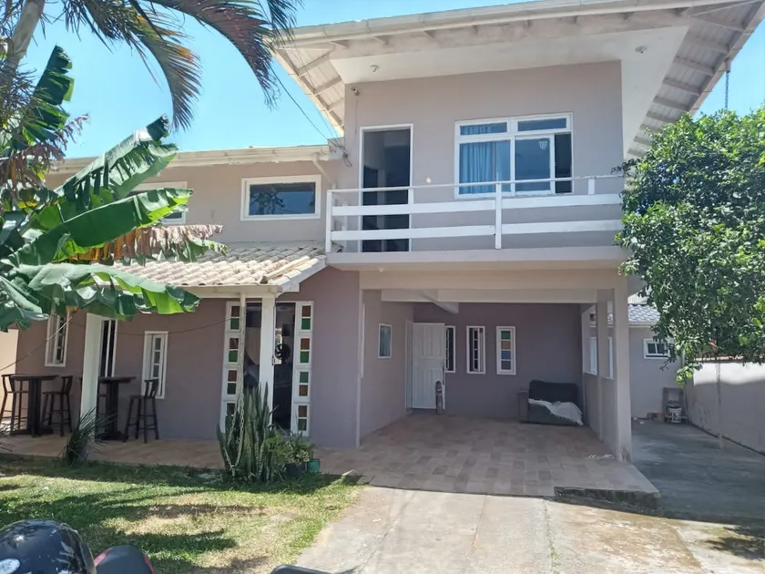 Cottage at Praia dos Ingleses. - Image 1