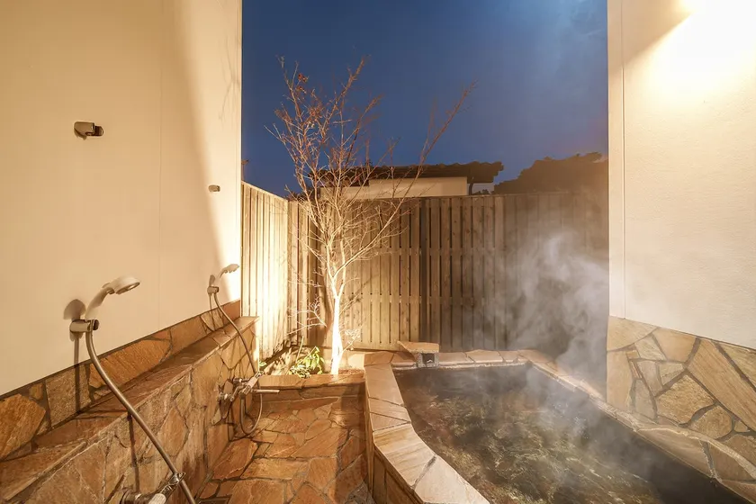 【Nagomi-ya】two-story house　Outdoor Hot spring - Image 1