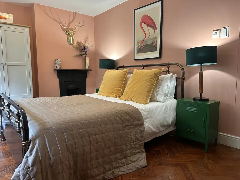 Cozy Flat Near Beach & Town with Private Patio - Image 1