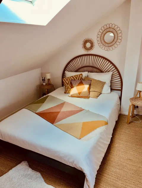 The cozy marnais, city center cathedral view - Image 1