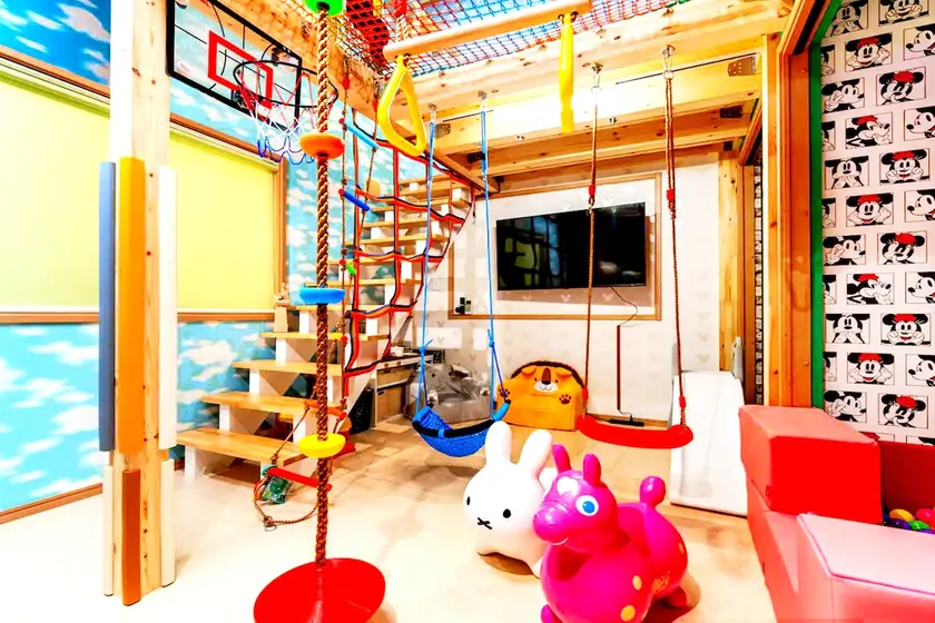 Skytree 12pax Family-Friendly with Indoor Playground - Image 1