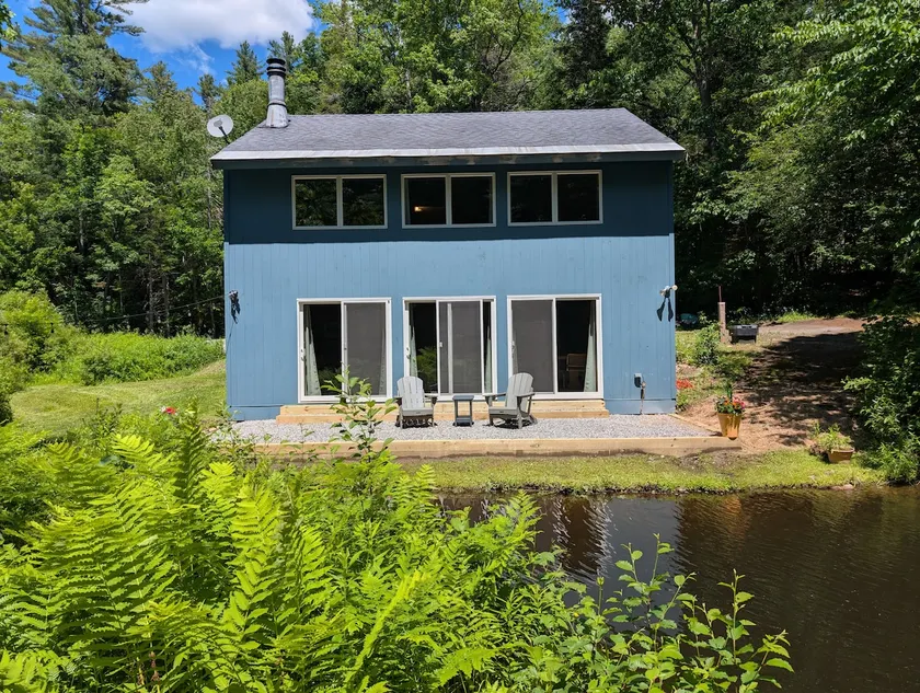 The Vermont Pond House - Image 1
