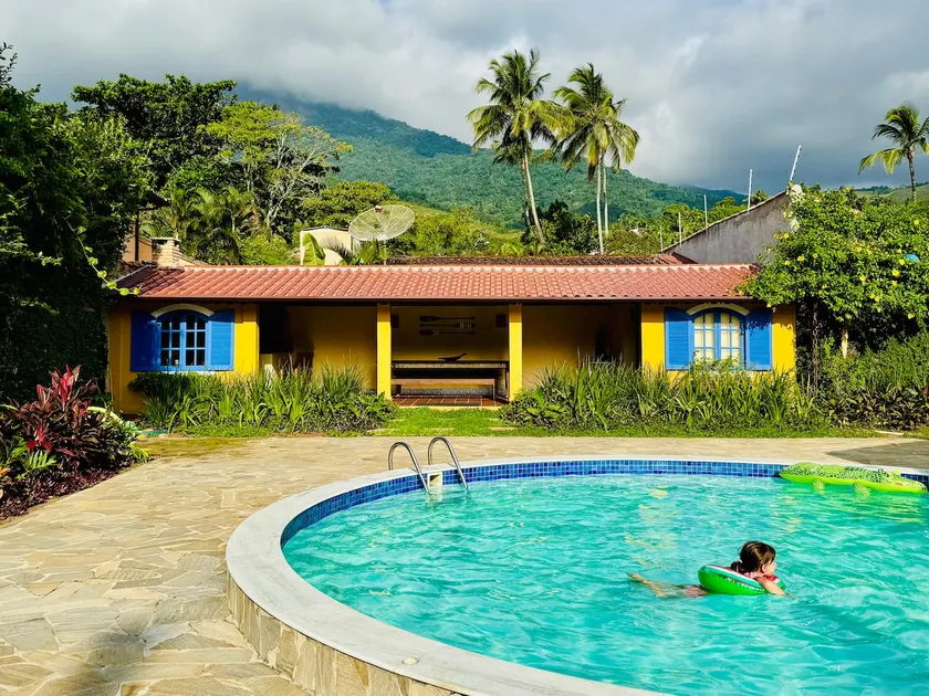 Ilhabela - 1-minute walk to Saco da Capela Beach - Image 1