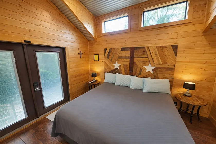 Cabin 3 • King Bed • Quiet Country Retreat - Image 1