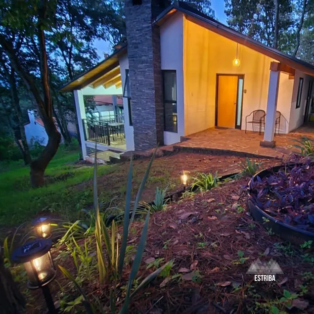 Estriba cabin with an excellent location and comfort - Image 1