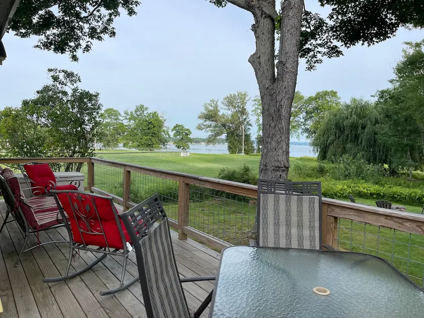 Charming West Ellicott Cottage with Lake View - Image 1