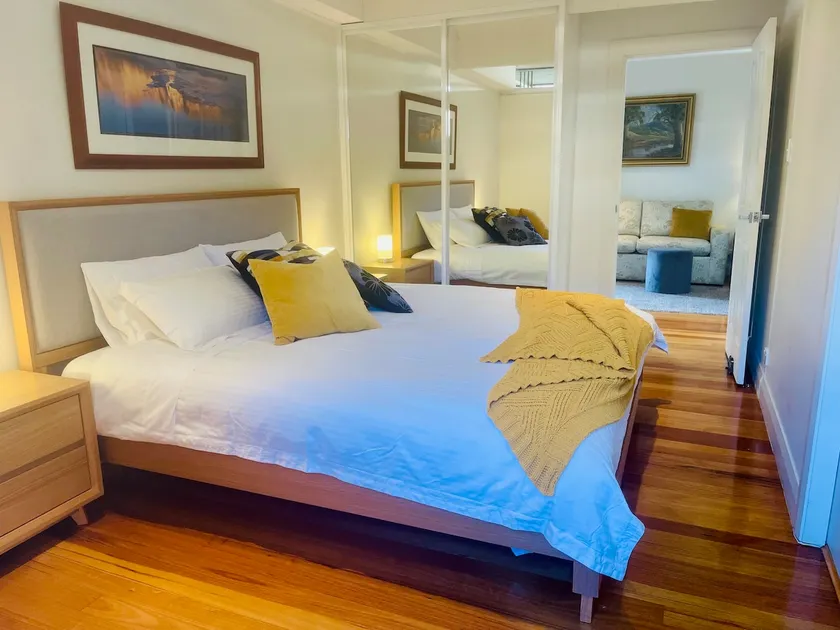 Corporate Hide-Away/5mins walk to Norwest Metro. - Image 1