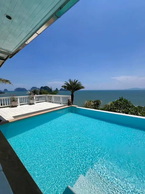 The Sunny Hill Pool Villa 180° Panoramic Sea View - Image 1