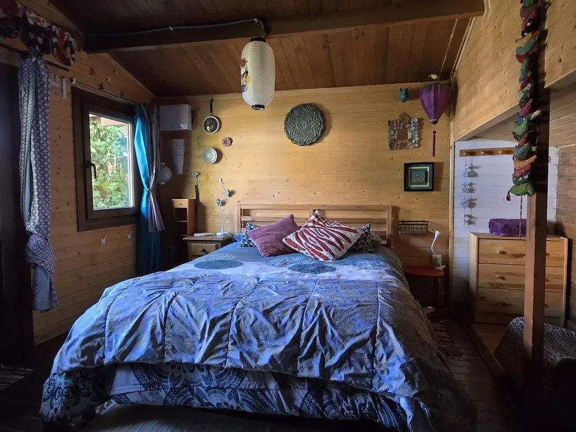 Small charming bungalow. - Image 1