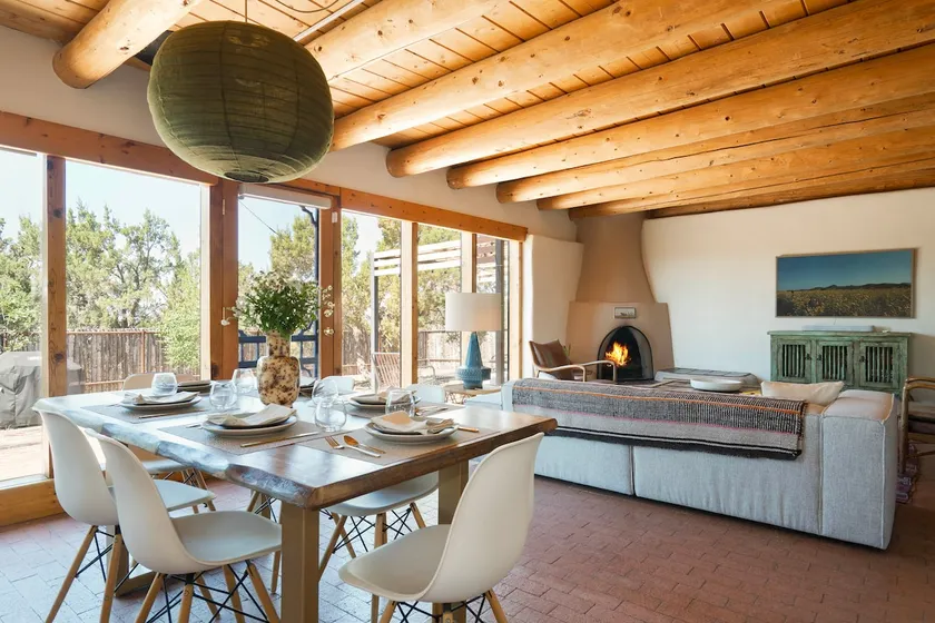 Santa Fe Desert Adobe Retreat - Mountain Views - Image 1