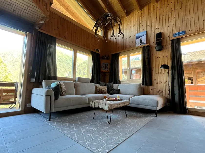 Stylishly renovated chalet in Goms for 6 people - Image 1