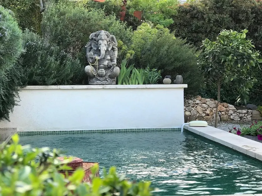 64 Le Mazet en Provence com piscina privada aquecida e jardim mediterrânico - Image 1