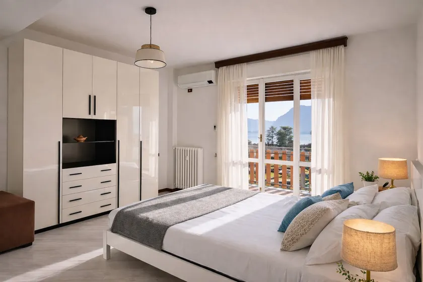 Lake View Apartment Vassena - Image 1