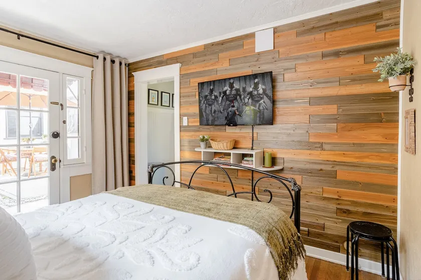 Casita Gundry- Boutique Hideaway, Quaint Historic Charm - Image 1
