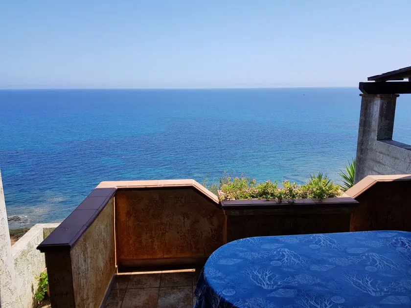 ”Frontemare” villa with dreamy view - Image 1