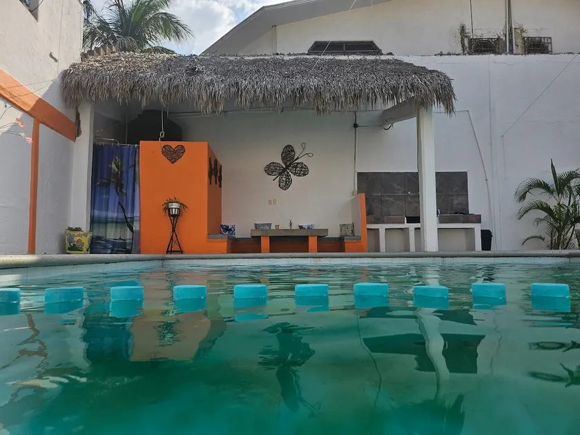 Casa las Mariposas is 7 meters from the beach - Image 1