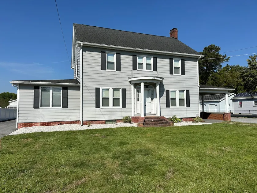 The 1934 Farmhouse (close to the beaches) - Image 1