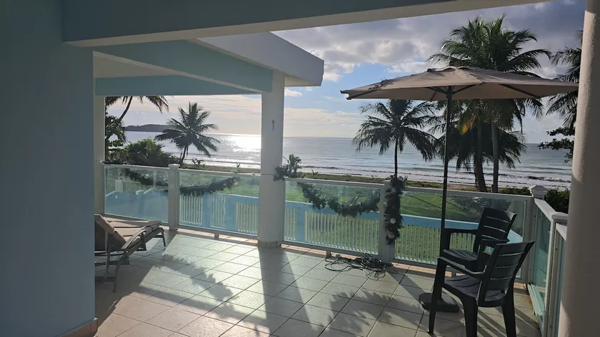 Beach Front House, Natural Oasis - Image 1