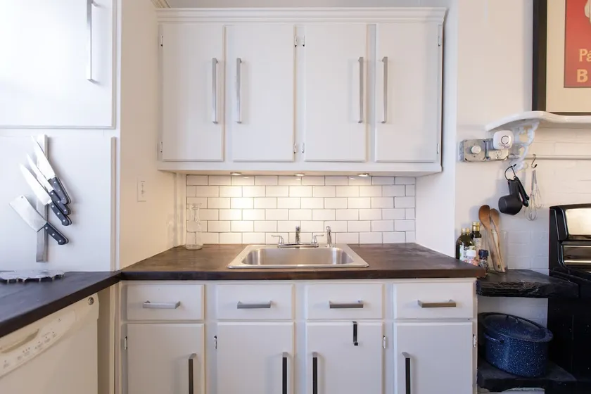 Bright Williamsburg Apt! Cafés, Bars, A+ location! - Image 1