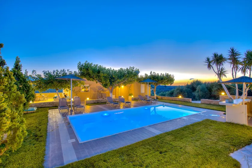 Nautilus Villa - Private Pool - Image 1