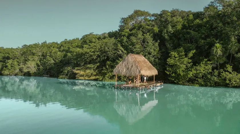 Casa Jero · Lagoon Front · Private Dock - Image 1