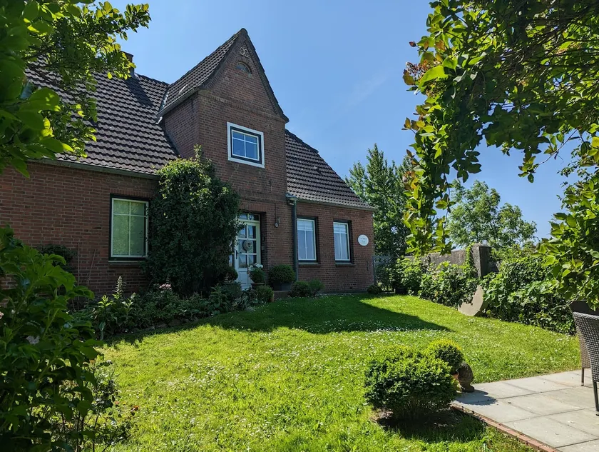 Hygge House at the sea with garden and fireplace - Image 1