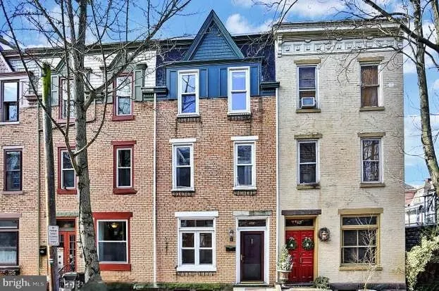Entire House: Historic Midtown - Quiet|Cozy|Clean - Image 1