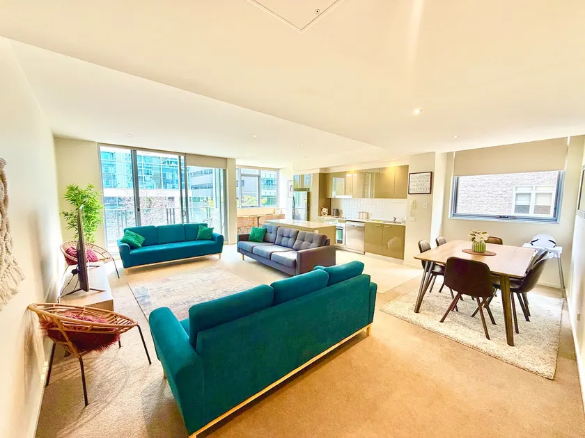 Huge Metropiltan apartment in the Heart of City - Image 1