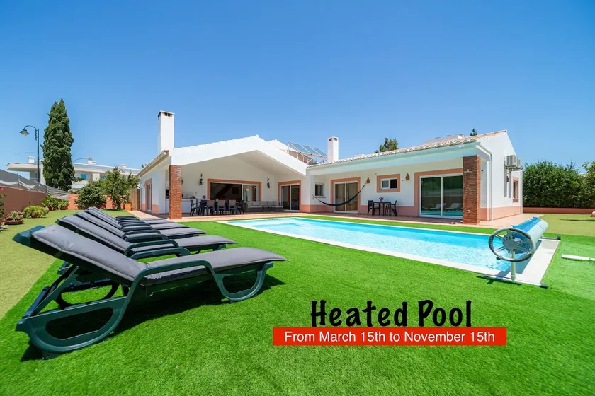 Ponta da Piedade Family House - Image 1