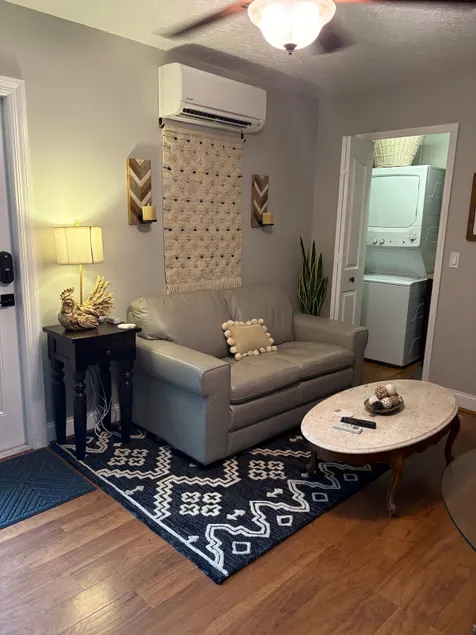 Calm, Cozy, and Country Guest Suite - Image 1