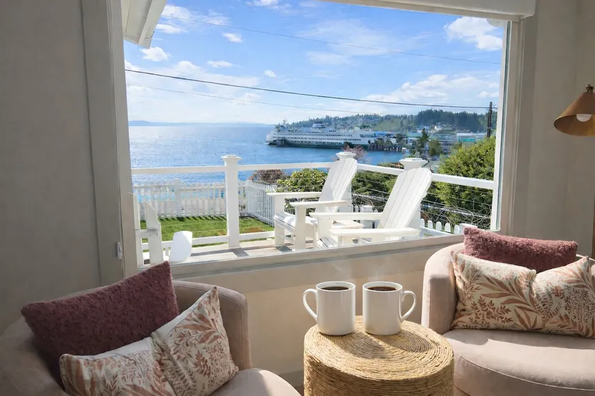 Front Row Waterfront Views— Steps to Beach, Town & Ferry - Image 1