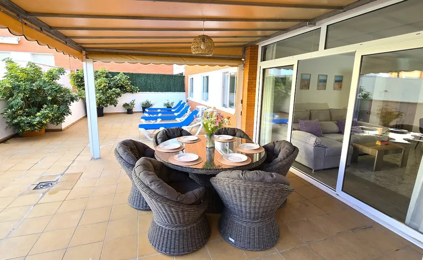 NEXTHOME Pool & Terrace - Image 1