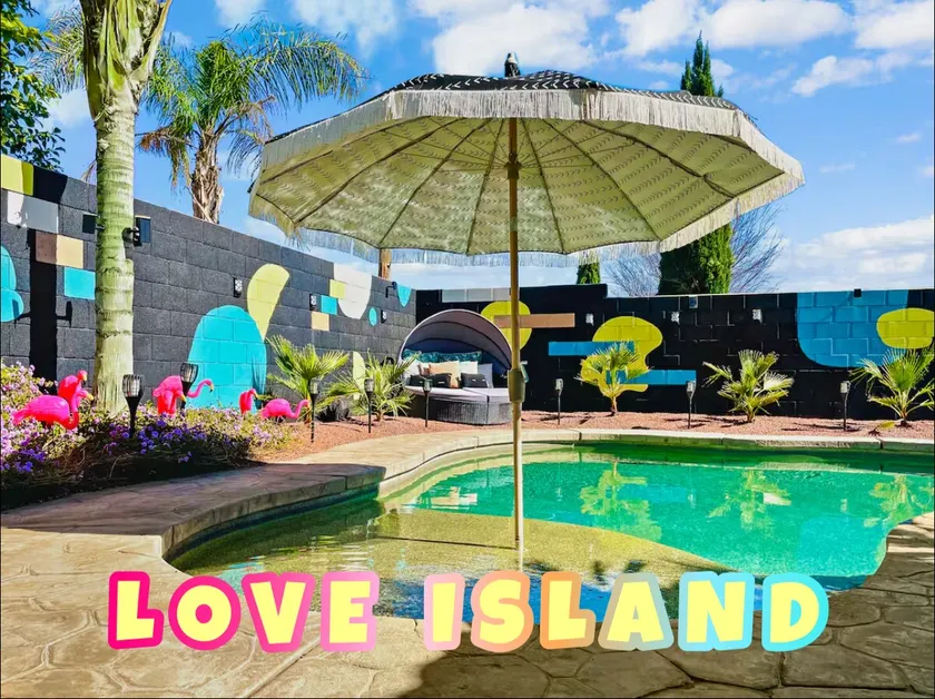 Love Island - Top 5% - a Palm Springs style oasis - Image 1