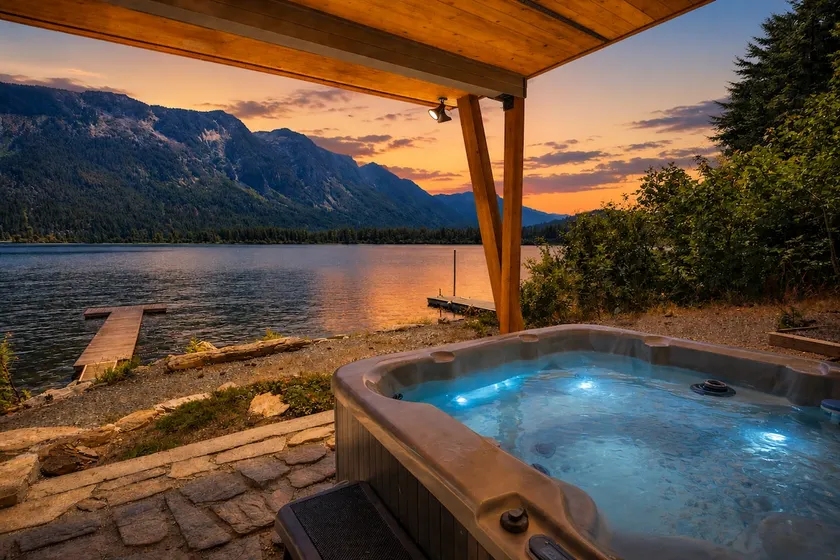 Lazy Bear Lodge am atemberaubenden Lake Wenatchee, Blick auf die Berge und vieles mehr - Image 1